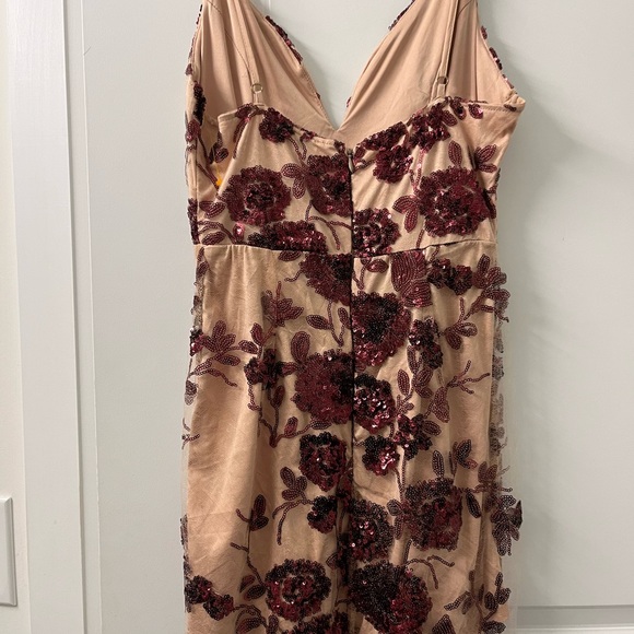 Beautiful floor length formal dress. Nude liner with pink sequin floral pattern - Picture 4 of 5